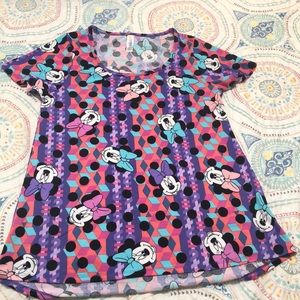 Small Lularoe Perfect Tee- Minnie Mouse